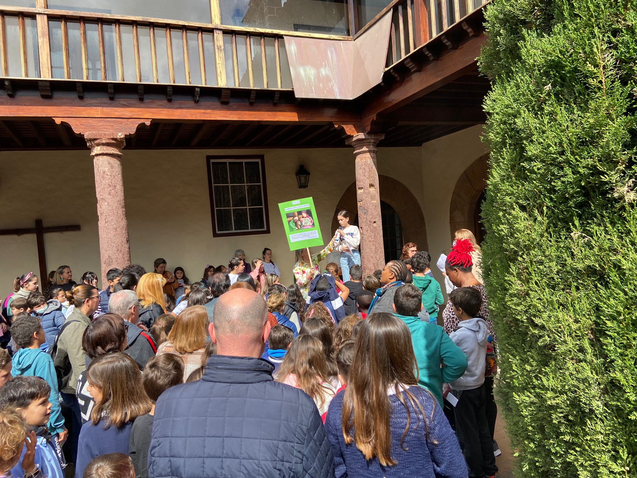 336786837_224209376775138_8116139419390172828_n